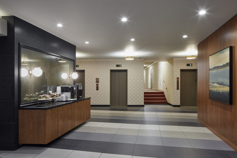 Multifamily Housing Vista St. Clair R&H Construction