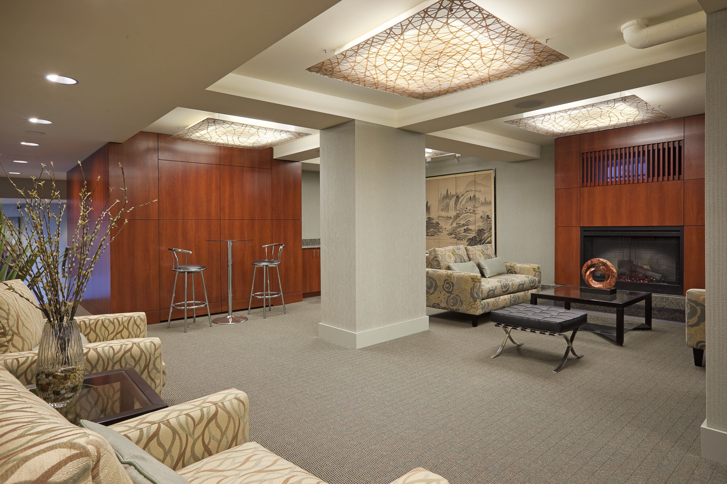 R&H: Celio Apartments Multifamily Housing King Tower Lobby