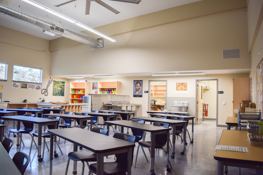 art classroom in pilot butte middle school in Bend, Oregon
